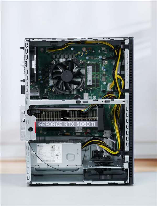 设计师、玩家一台就够了!联想GeekPro设计师台式机图赏