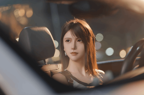 “抖音第一蒂法”发新作!神还原 仿佛游戏走进现实