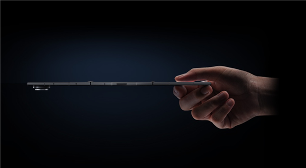 三星Galaxy Z TriFold 国内亮相:10英寸巨屏+2亿像素 三折叠旗舰颠覆想象