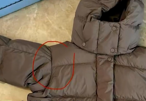 2500元Lululemon羽绒服袖子被缝反 官方客服回应