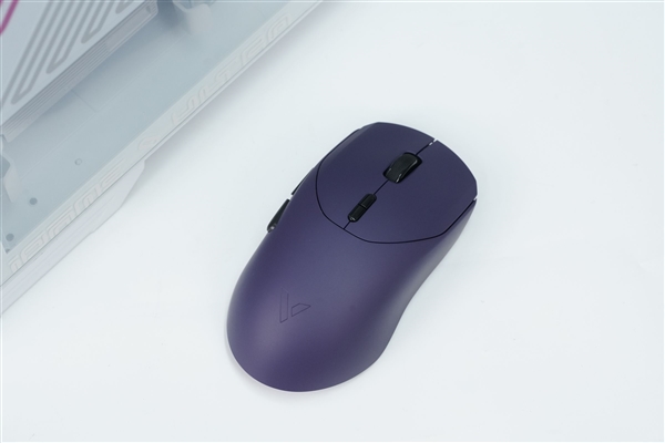 最快按键速度!雷柏VT9 MAX二代鼠标图赏