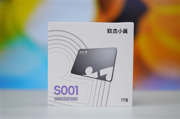 长江存储原厂颗粒！致态小翼S001 1TB SSD图赏