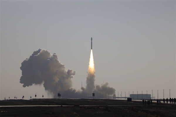 全球首颗木质外板验证的卫星！中山大学学生自研卫星成功发射