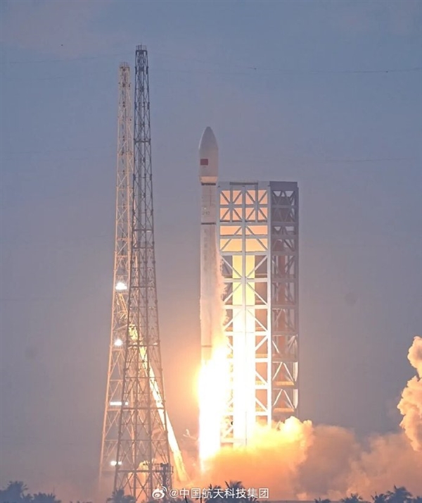 7天三连发 我国发射卫星互联网低轨16组卫星