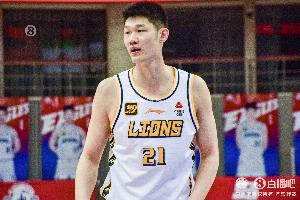 大基本功！胡金秋10投6中 拿到13分6篮板2助攻&正负值+11