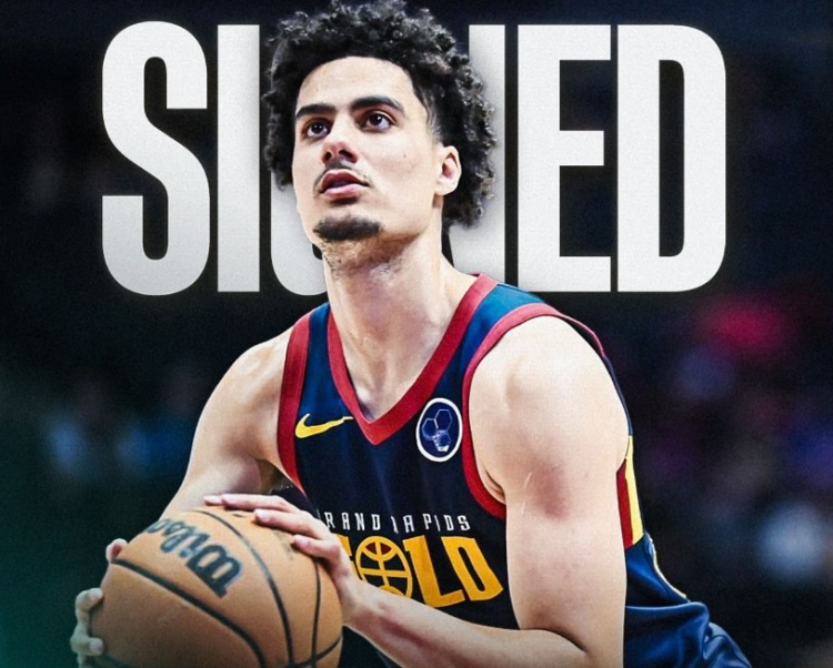 CBA官网：新疆男篮成功注册威尔·理查德森 深圳成功注册卡巴