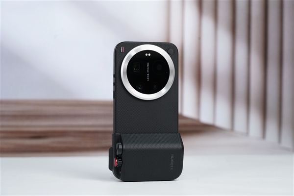 小米17 Ultra MiCare 5折优惠！499元 两年碎屏、进水免费修