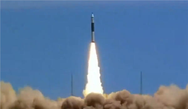 过去10年 中国竟然首飞了28种新火箭！