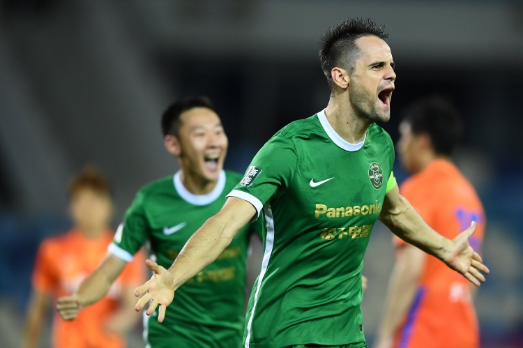 弗兰克谈未来：几家中国俱乐部有兴趣，也有几家克甲俱乐部邀约