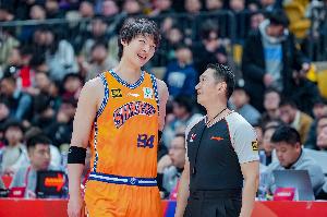 罚的多命中率不高！上海半场罚球25中16 北控仅有6中5