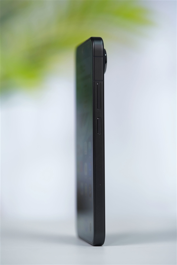 骁龙8 Gen5小钢炮！vivo S50 Pro mini图赏