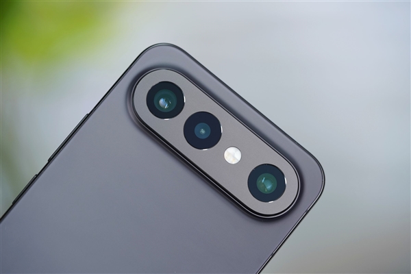 骁龙8 Gen5小钢炮！vivo S50 Pro mini图赏