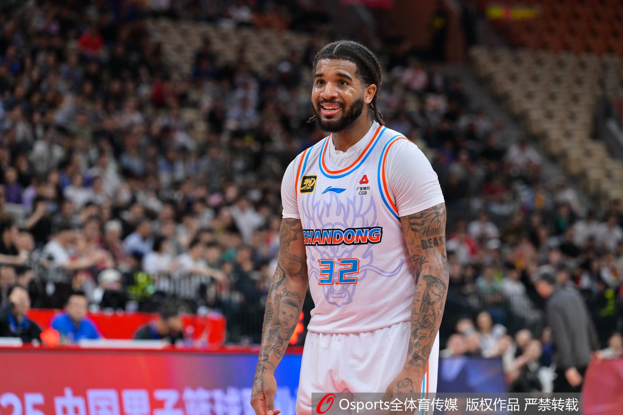 生龙活虎！克里斯11中5拿下20分9板3助2帽 罚球10中10